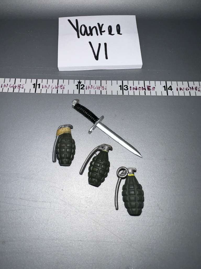 1/6 Scale WWII US Grenade and Knife Lot