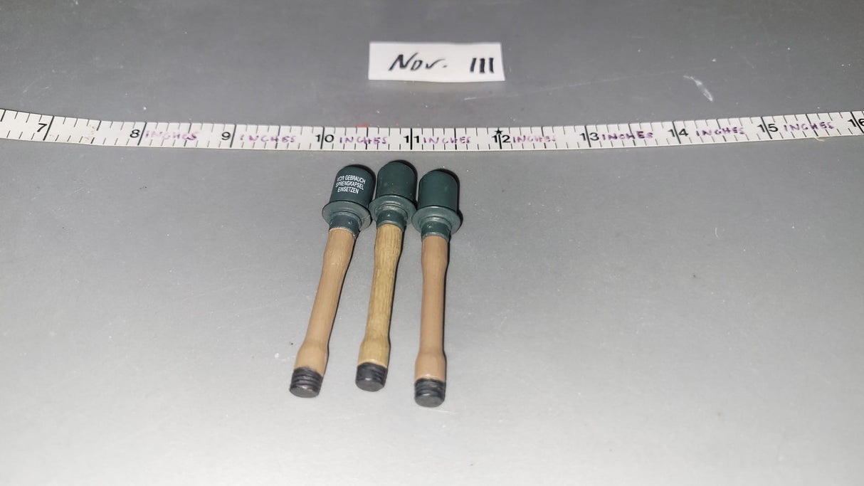 1/6 WWII German Grenade Lot