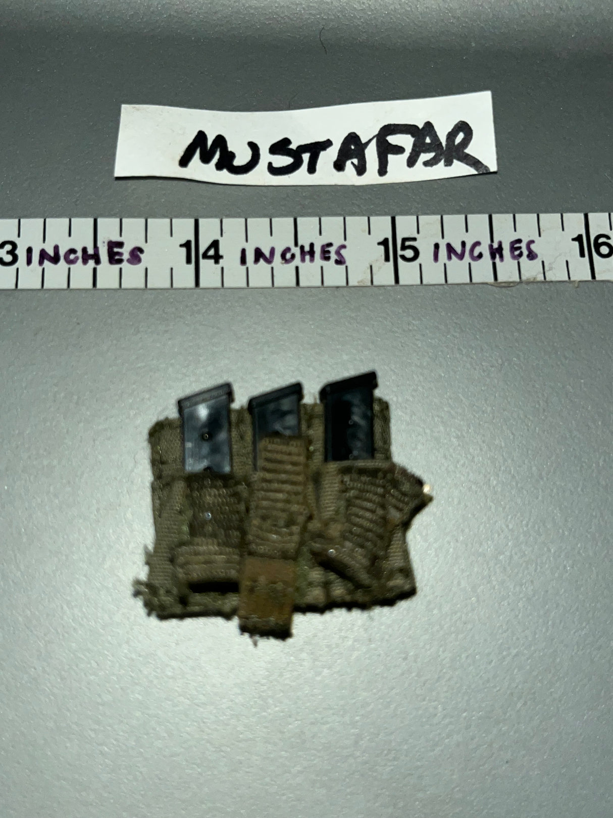 1/6 Scale Modern Pistol Magazine Pouch -