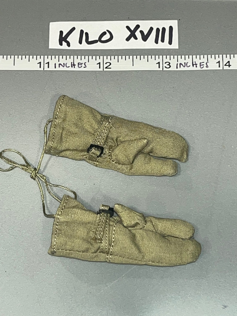 1:6 Korean War Chinese Chicom Gloves