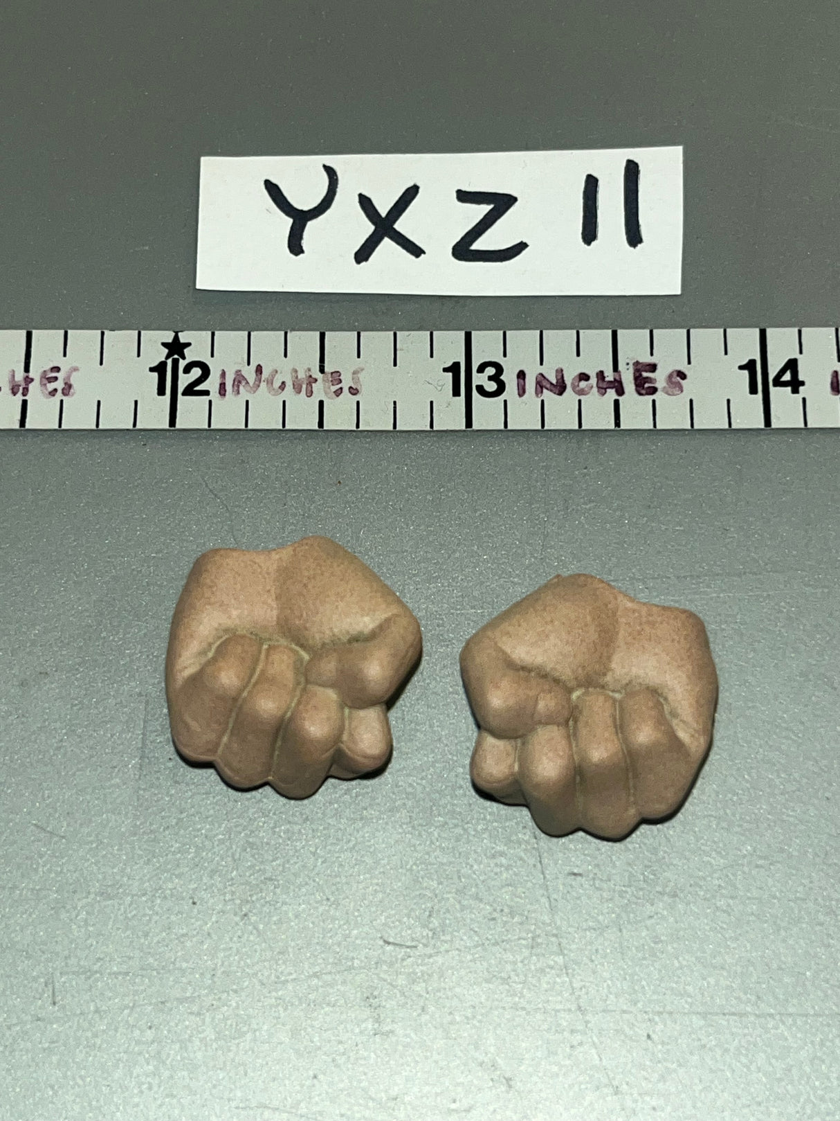 1:6 Scale WWII US Fists Hand Set - Ranger Private Caparzo - Facepool