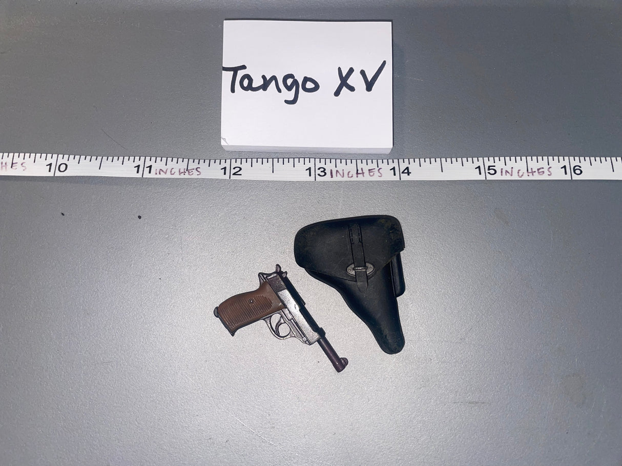 1/6 Scale WWII German Pistol and Holster