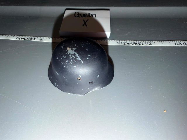1/6 Scale WWII German M35 Helmet - Queen X