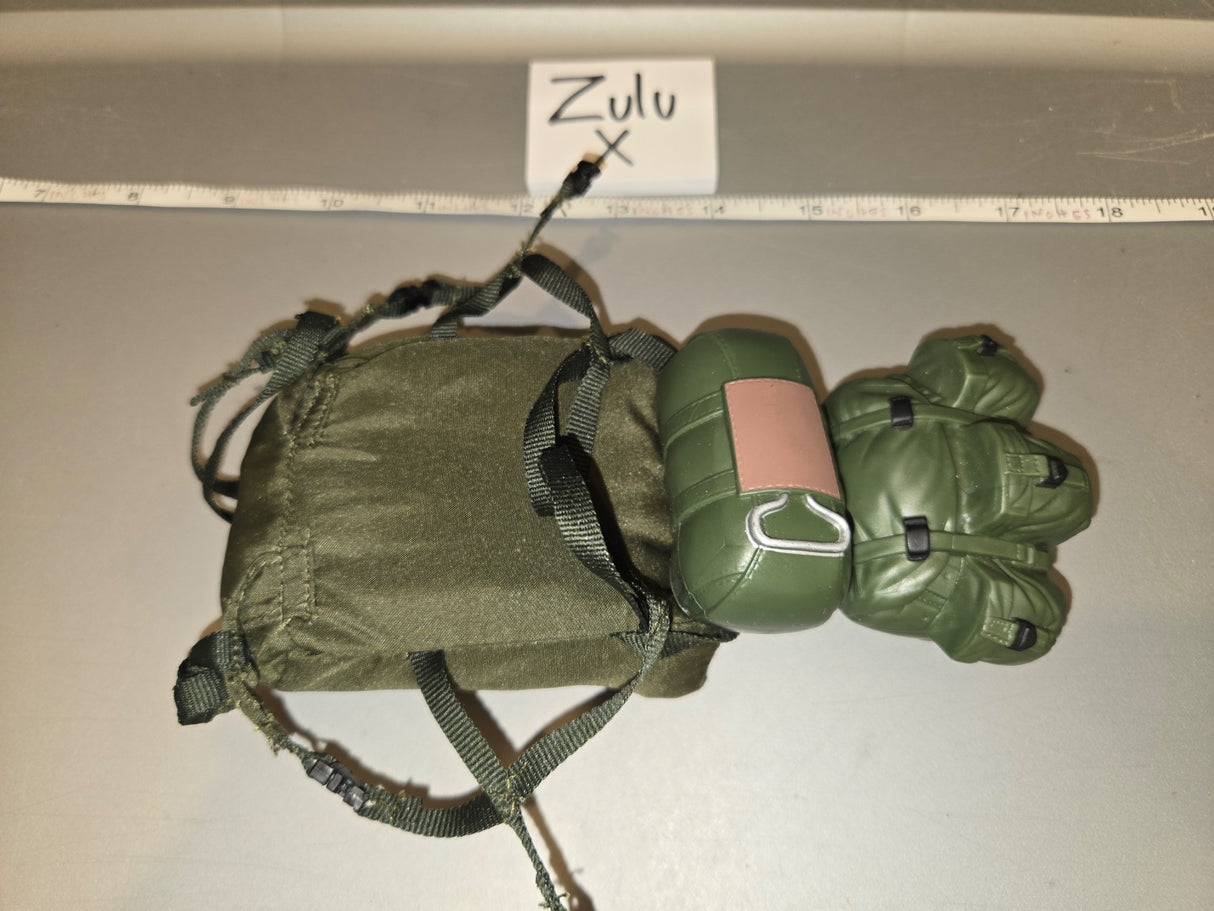 1/6 Scale Modern US Military Rucksack with Sleeping Bag Roll - Zulu X