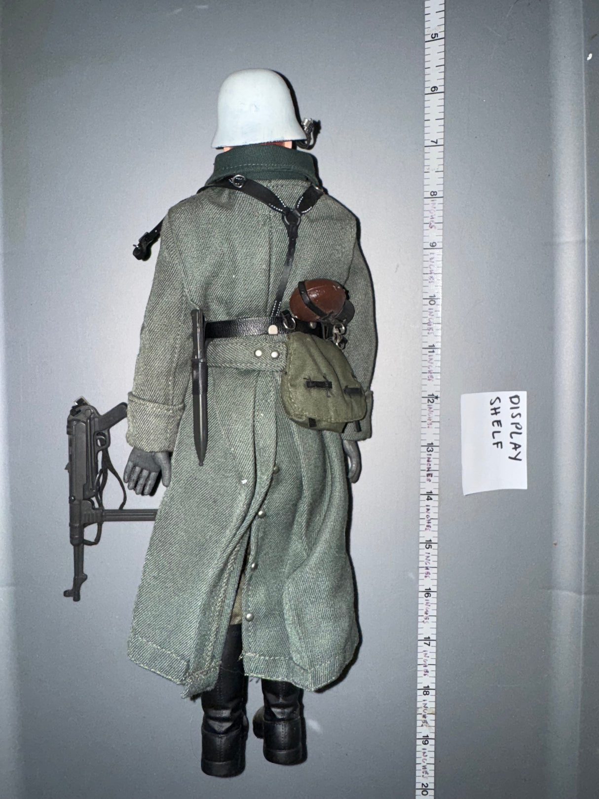 1:6 Scale WWII German NCO Winter Moscow  - Dragon (*3c)