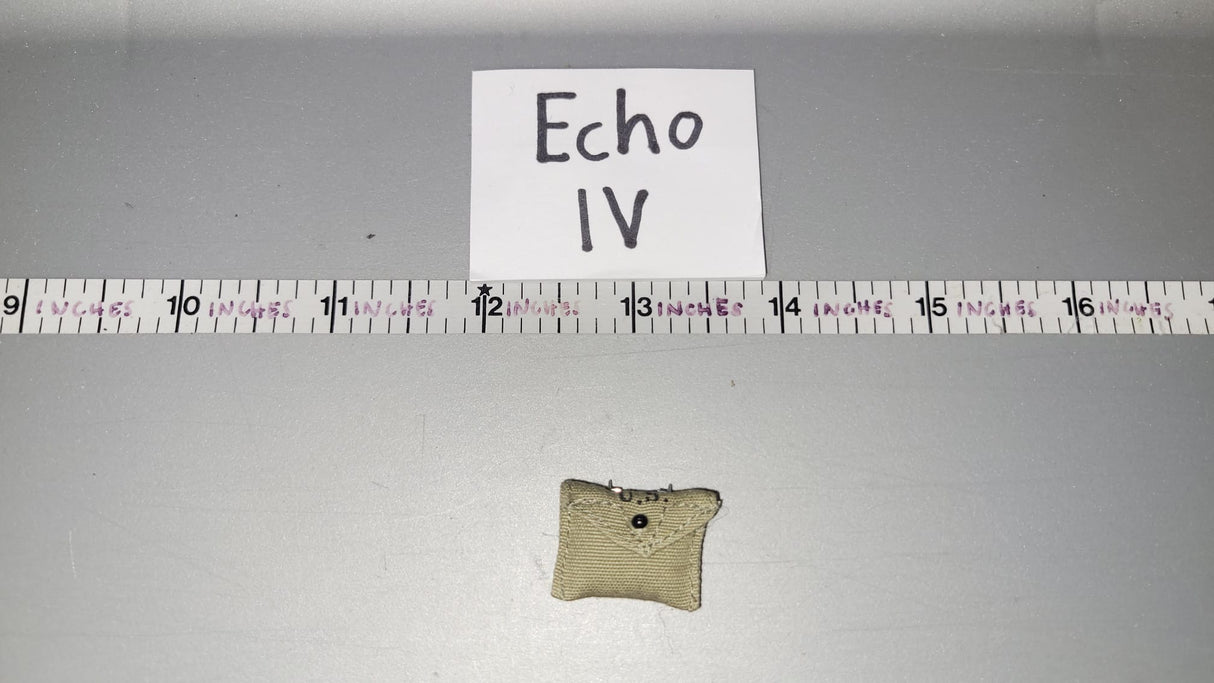 1/6 Scale WWII US First Aid Pouch