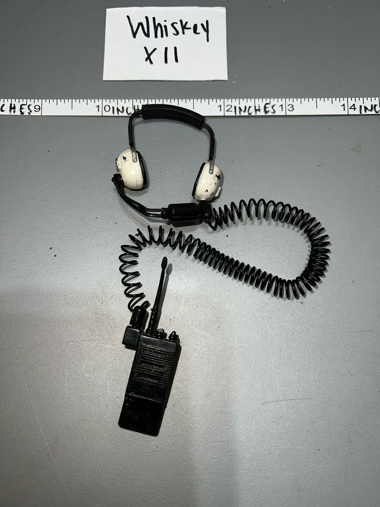 1/6 Scale Modern Era Radio