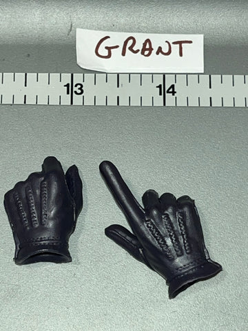 1:6 Scale Comic Book Joker Purple Gloved Hands