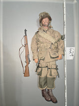 1:6 Scale WWII US Paratrooper Dressed Figure - Dragon