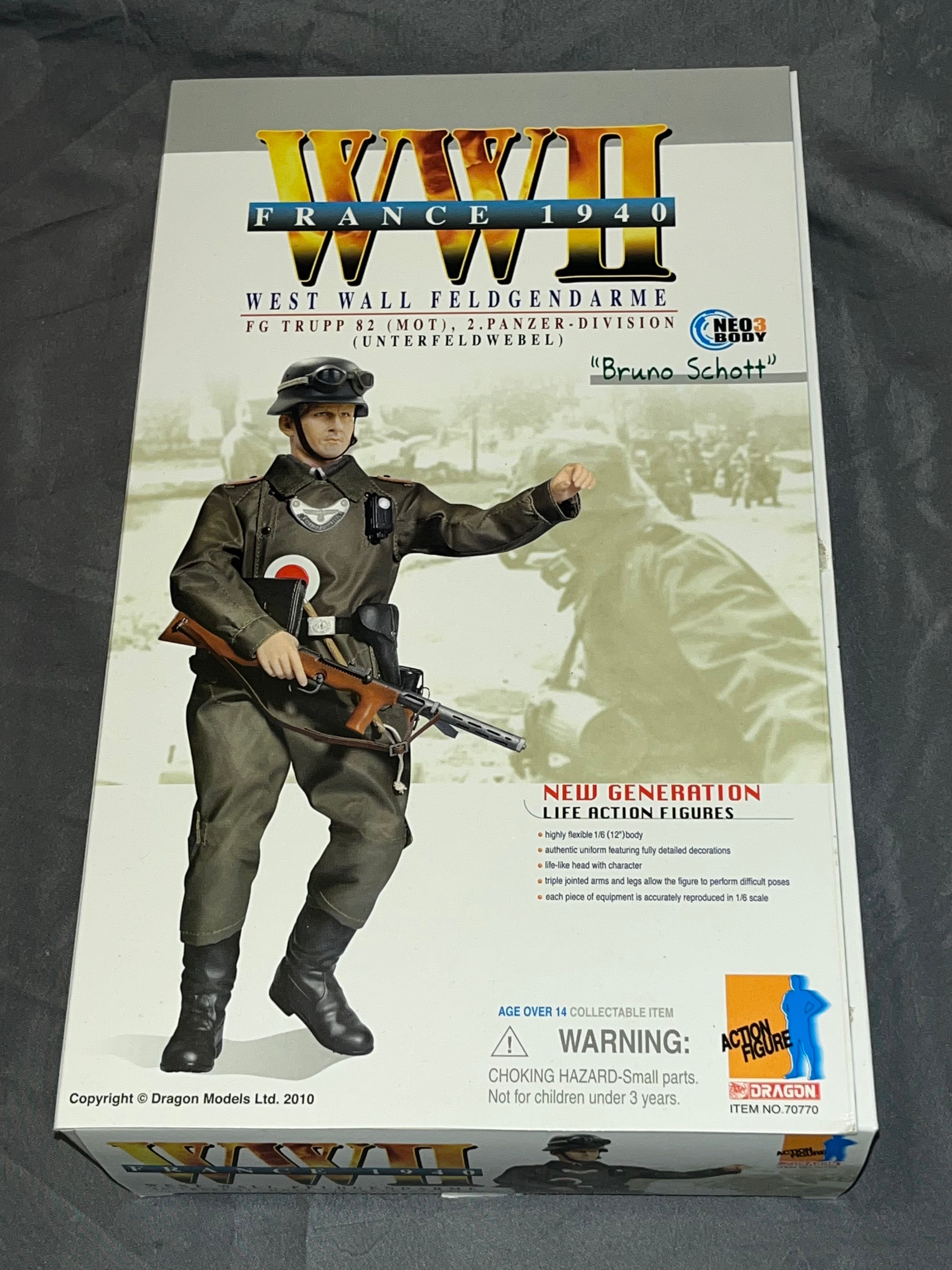 1/6 Scale WWII GERMAN Military Police Bruno Schott - NIB Dragon