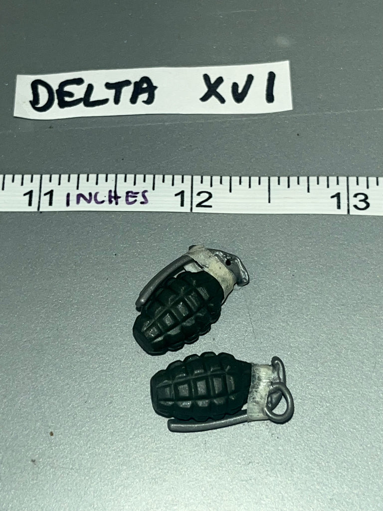 1/6 Scale WWII US Grenade Lot