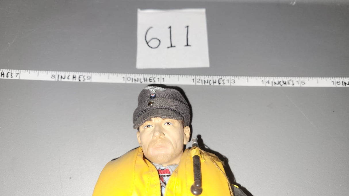 1:6 Scale WWII German Luftwaffe Pilot Dressed Figure