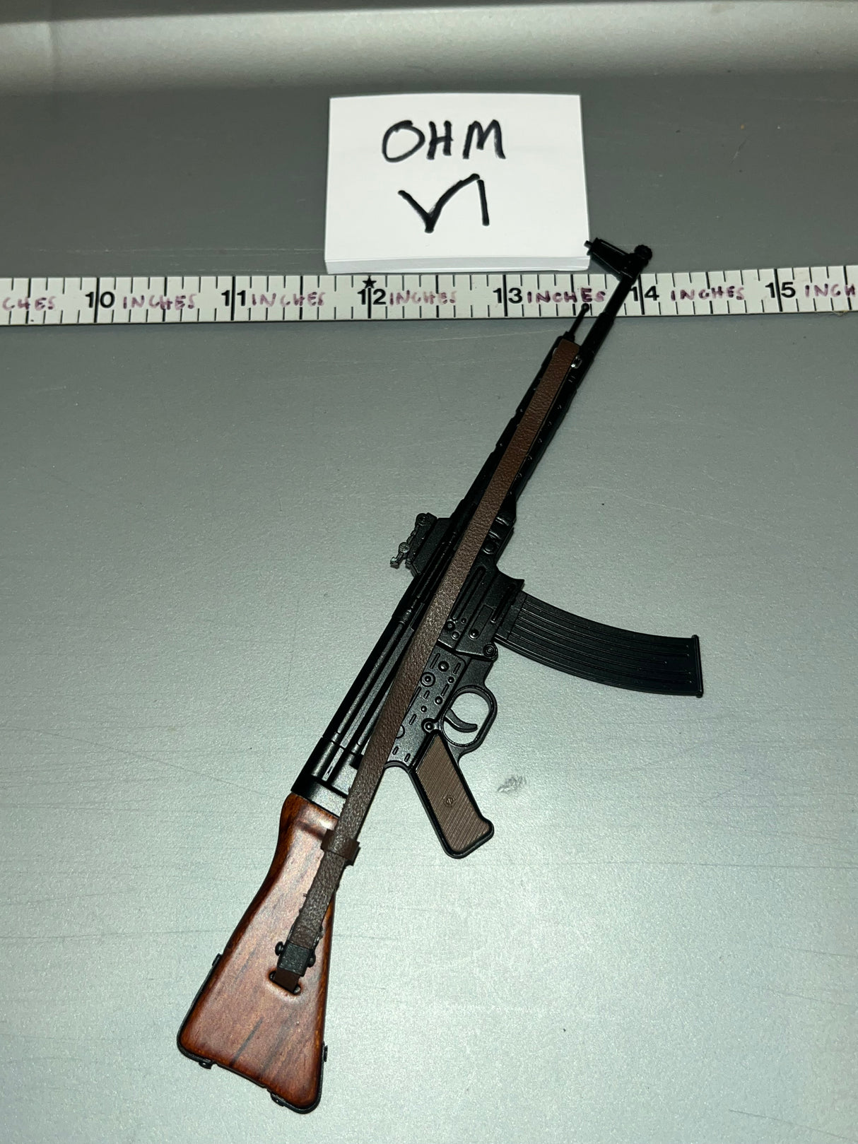 1/6 Scale WWII German MP-44 Rifle  - UJINDOU Battalion 600 Fallschirmjager