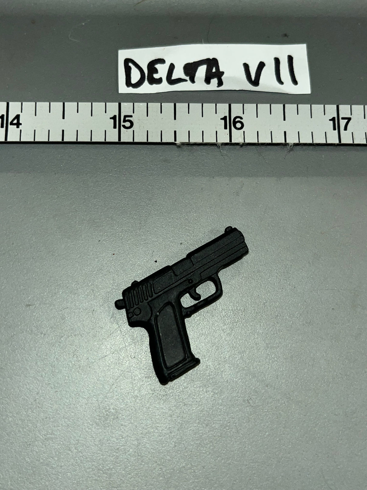 1/6 Modern Era Metal Pistol