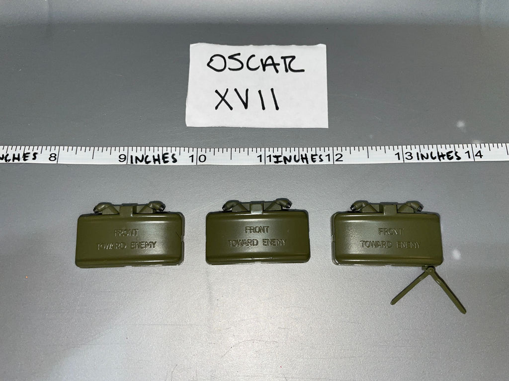 1/6 Scale Vietnam Era US Claymore Mine Lot