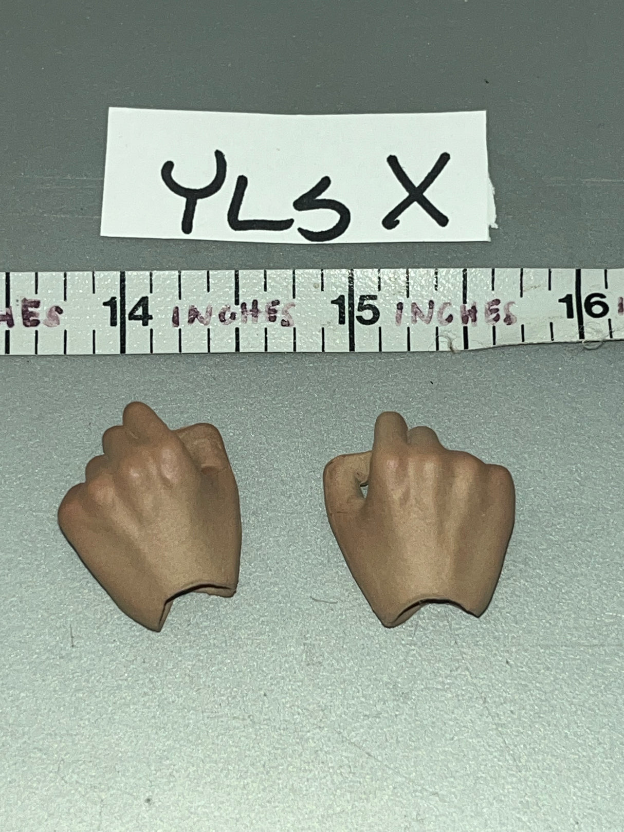 1:6 Scale WWII German Hand Set - Whitman - Facepool FP019