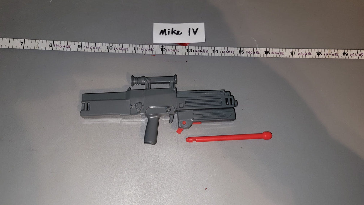 1/6 Scale Science Fiction Blaster Rifle