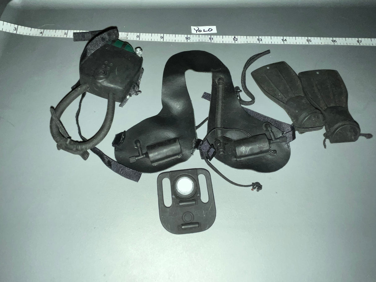 1/6 Modern Era Scuba Dive Gear Rebreather Set