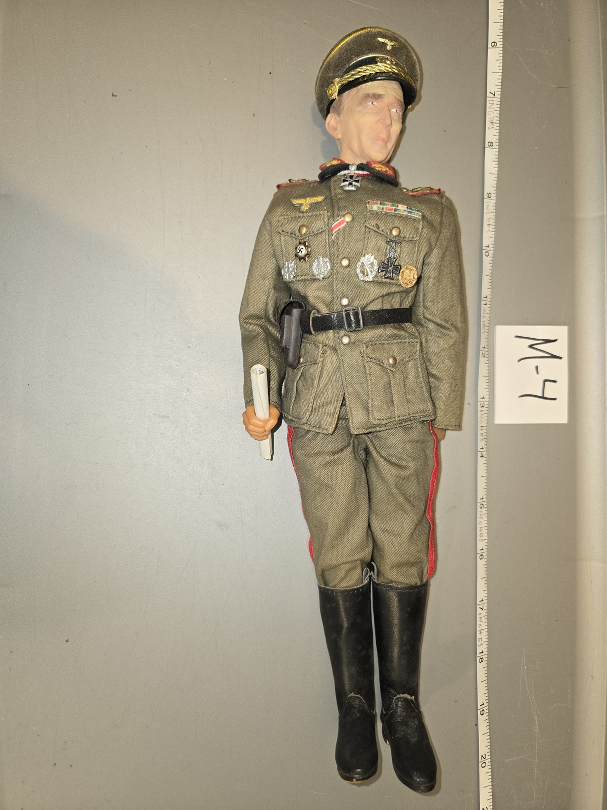 1:6 Scale WWII German General Field Marshal Dressed Figure - Dragon