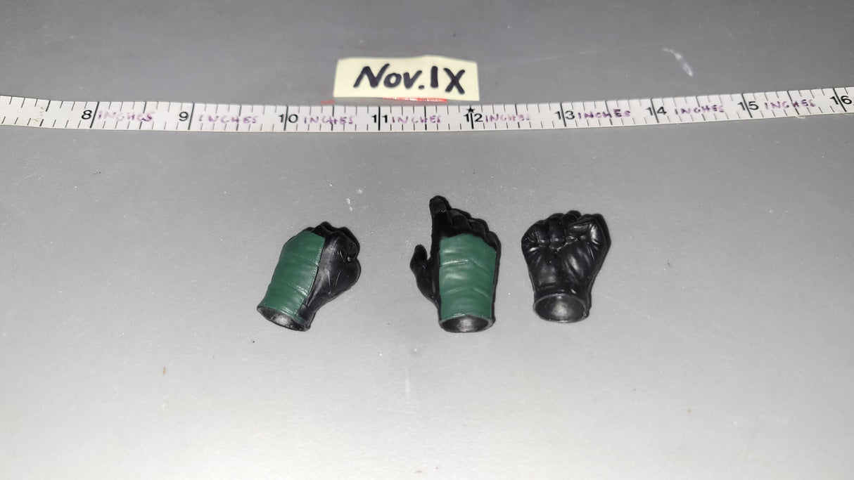 1/6 Scale Modern Comic Book Marvel The Arrow Gloved Hands