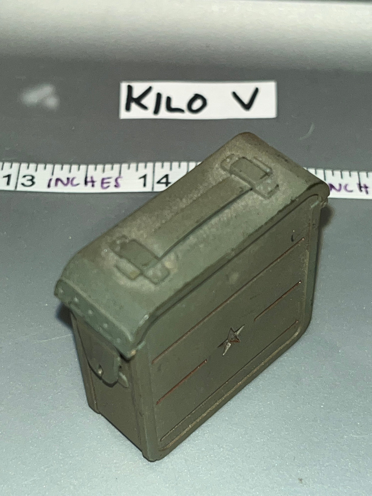 1:6 Scale WWII Russian Maxim Machine Gun Ammunition Can