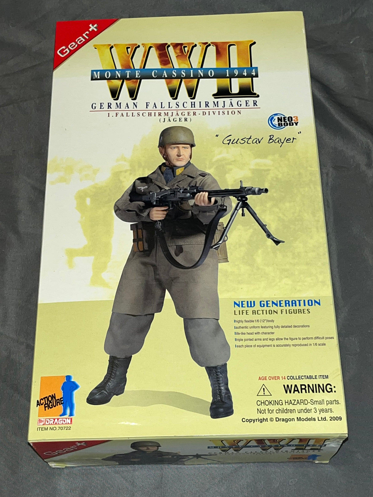 1/6 Scale WWII GERMAN Fallschirmjager Gustav Bayer - NIB Dragon -