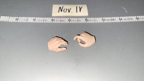 1/6 Scale Nude Figure Hand Set