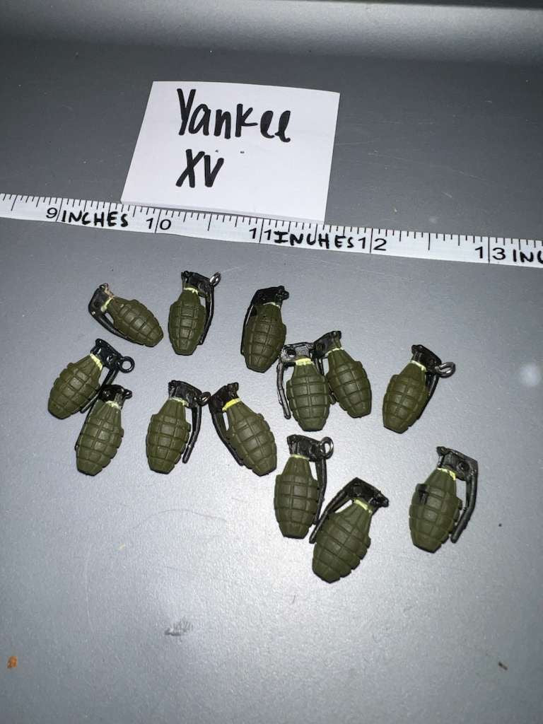 1/6 Scale WWII US Grenade Lot