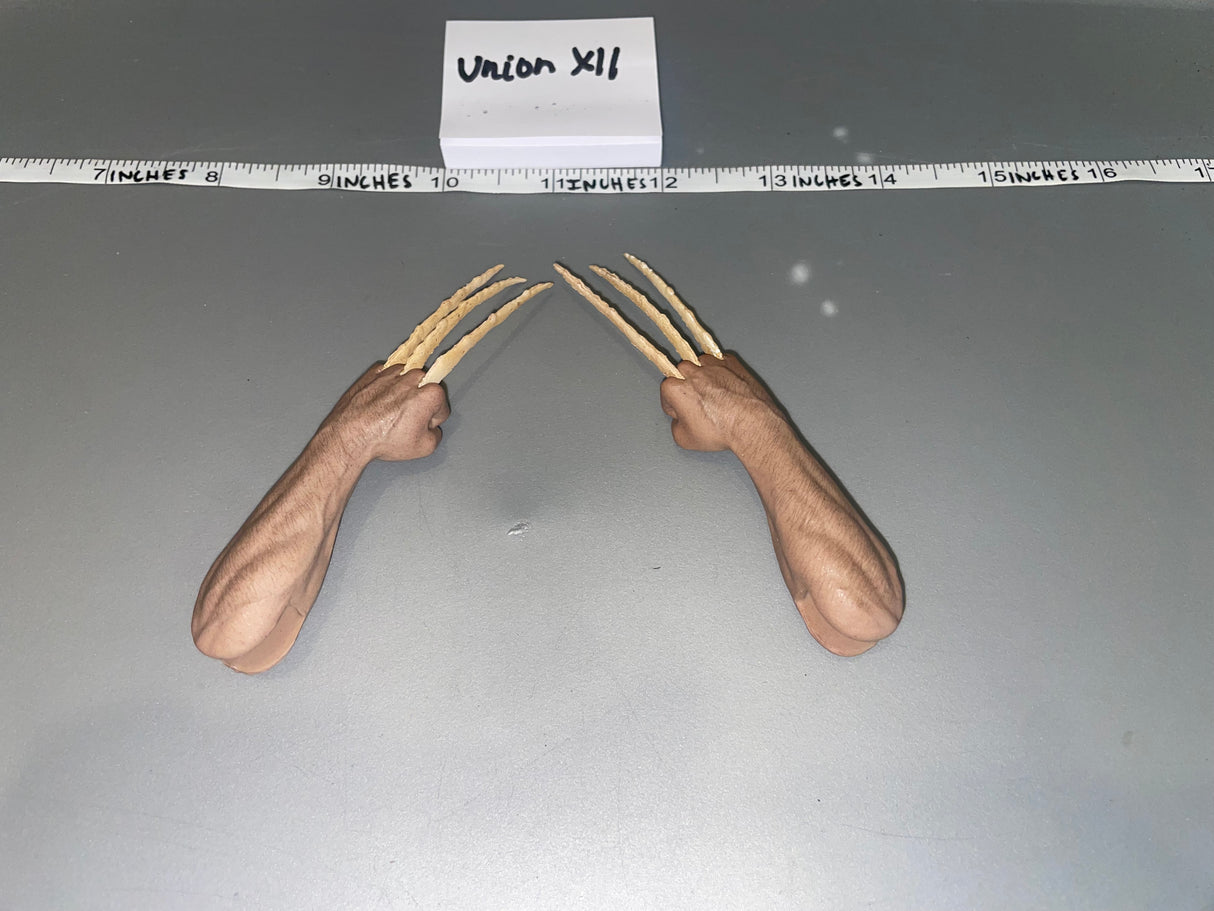 1/6 Scale Wolverine Hands - Comic Book - Civilian Science Fiction X Men Marvel