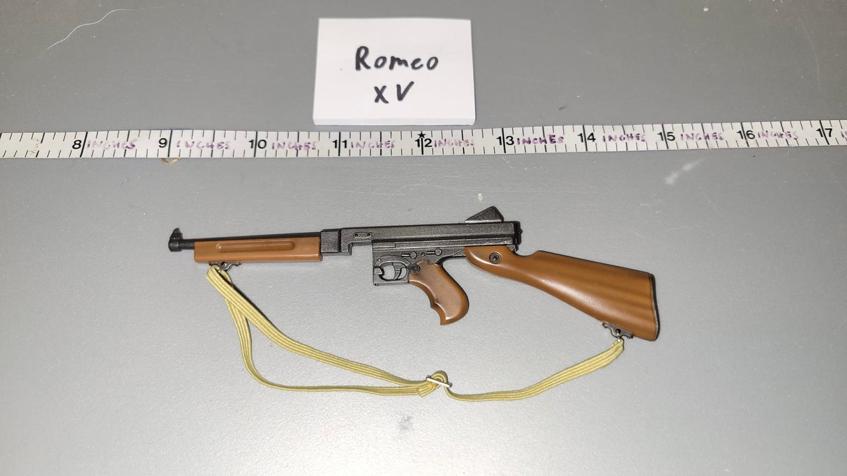 1/6 Scale WWII US Thompson Submachine Gun