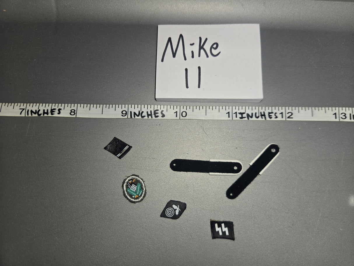 1/6 Scale WWII German Insignia Lot