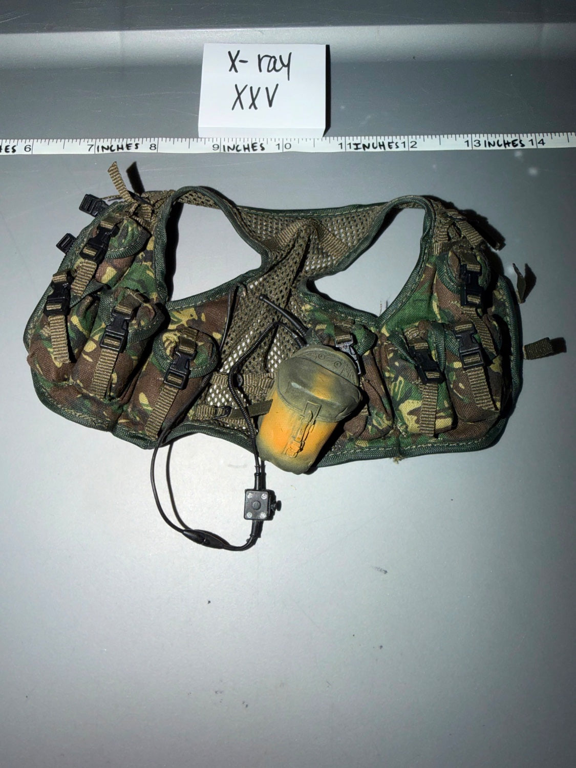 1/6 Scale Modern British DPM Tactical Vest with Pouches and Hydration System - X-ray XXV