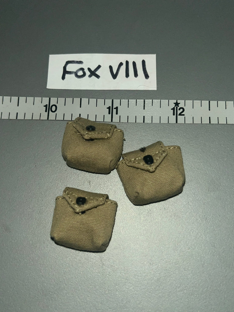 1:6 Scale WWII US Rigger Pouch Lot - DID