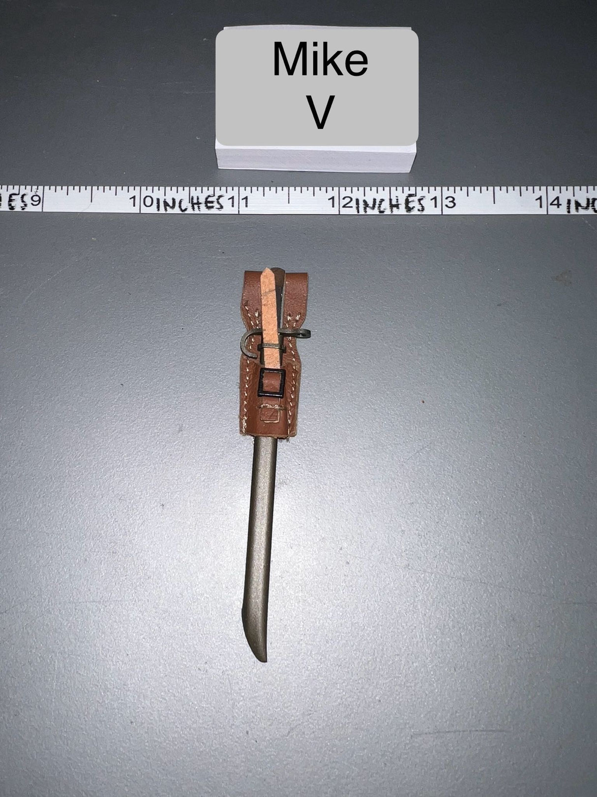 1/6 Scale WWII Japanese Metal Bayonet and Sheath - IQO