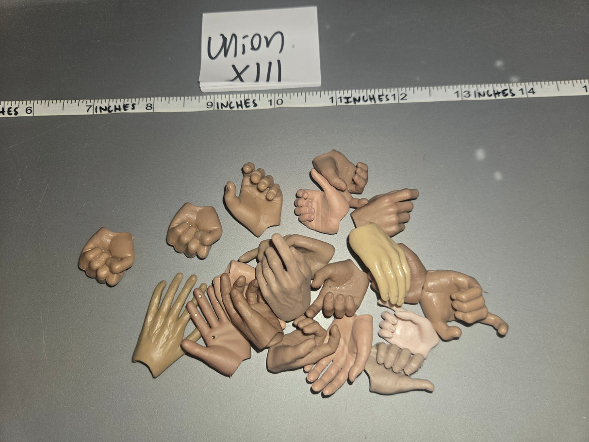 1/6 Scale Nude Figure Hand Lot