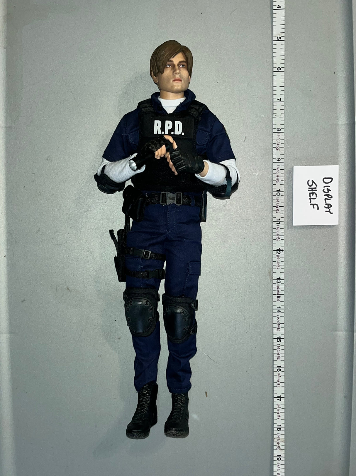 1/6 Scale Resident Evil 2 Leon Scott Dressed Figure