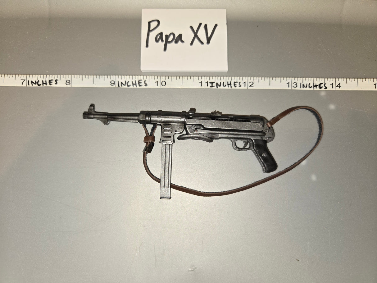 1/6 Scale WWII German MP-40