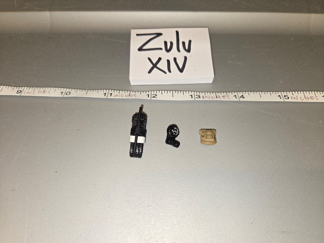 1/6 Scale Modern Era Military Radio, Headset, and Pouch Set - Zulu XIV