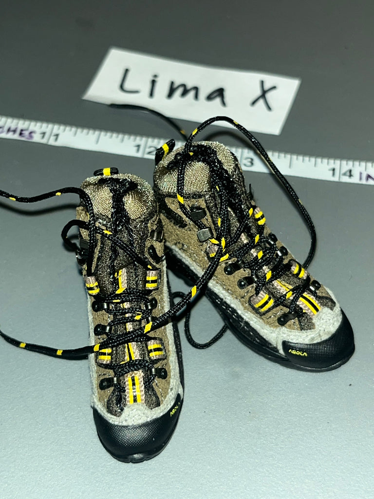 1:6 Modern Era  Hiking Boots - Cloth/ Leather