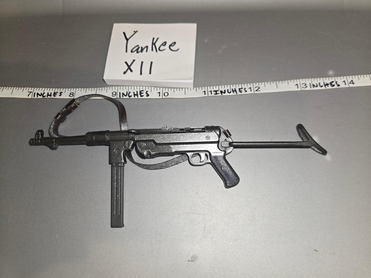 1/6 Scale WWII German MP-40