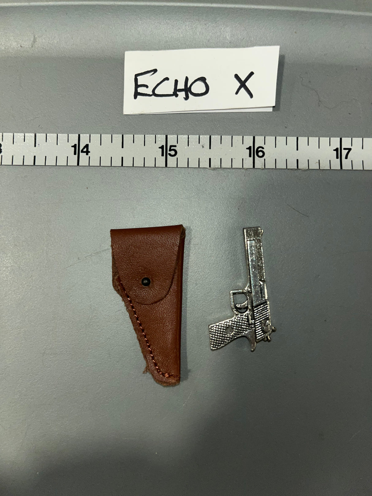 1/6 Modern Era Pistol