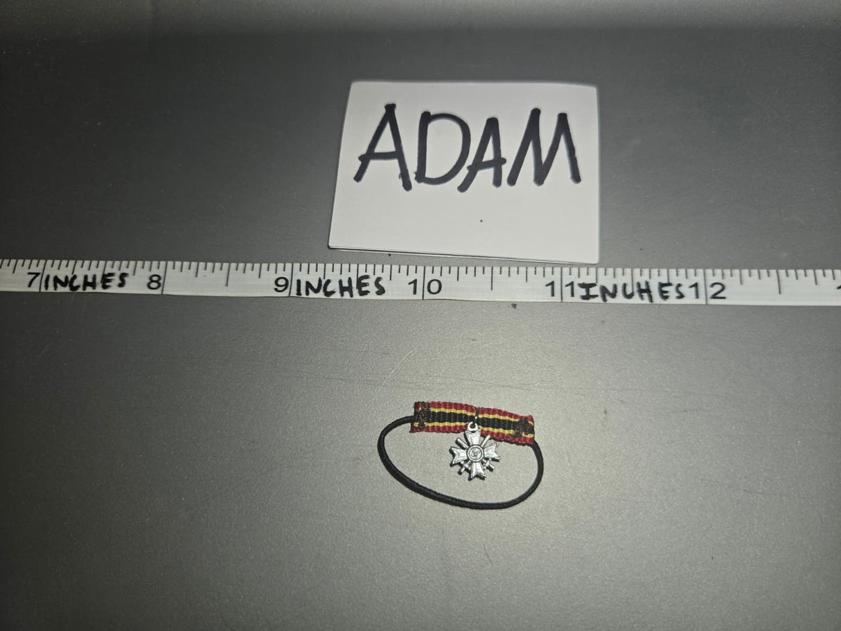 1:6 Scale WWII German Neck Medal