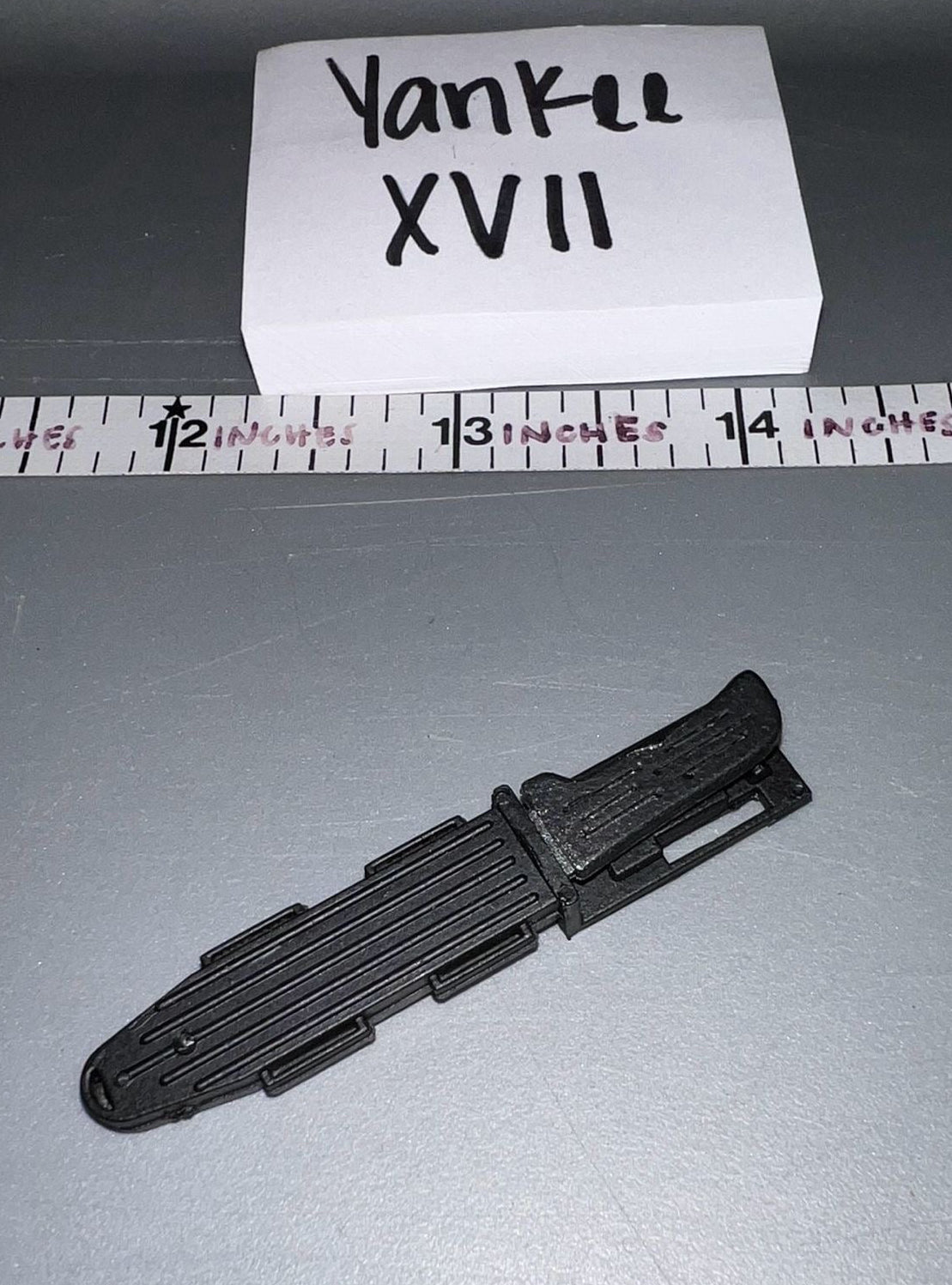 1/6 Scale Modern Era Fighting Knife