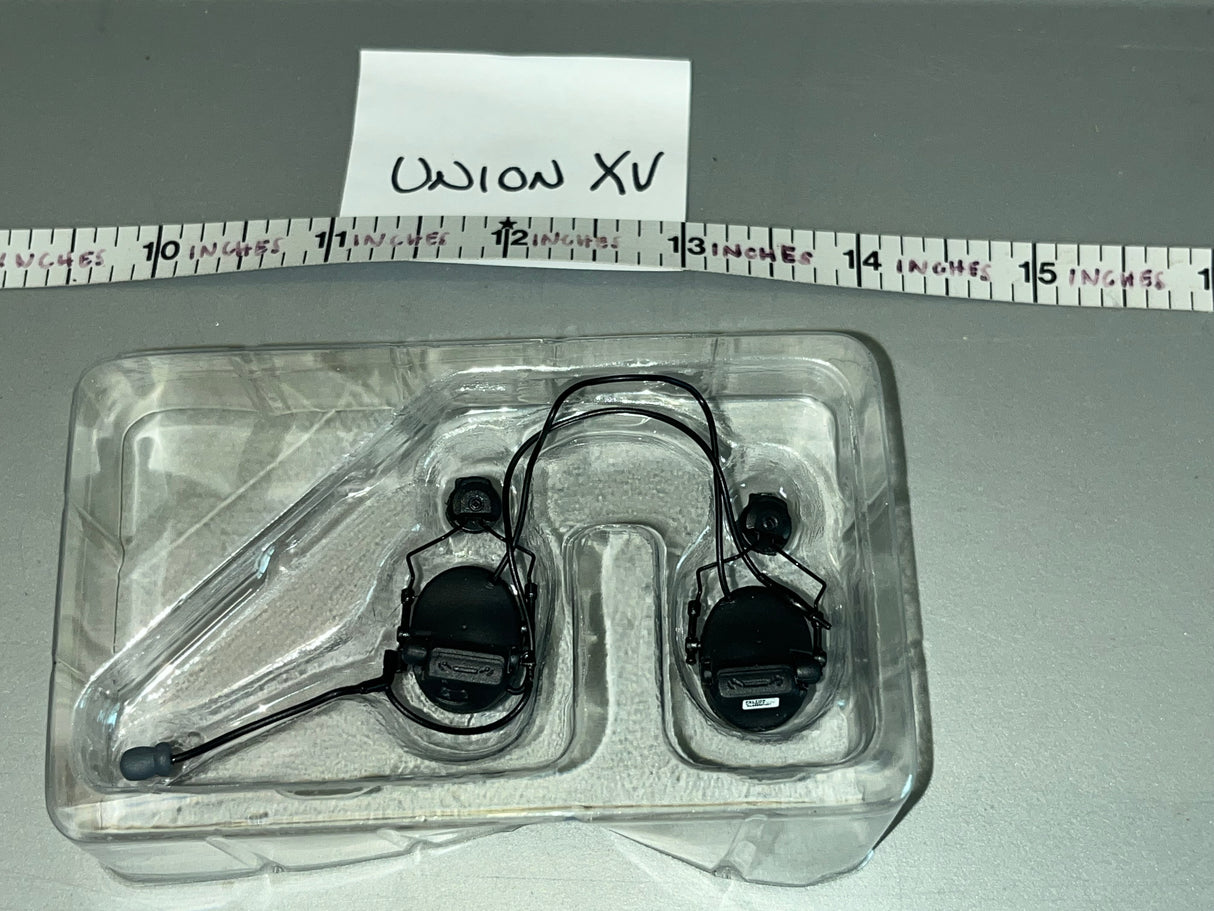 1:6 Modern Era Ear Radio Headphones -