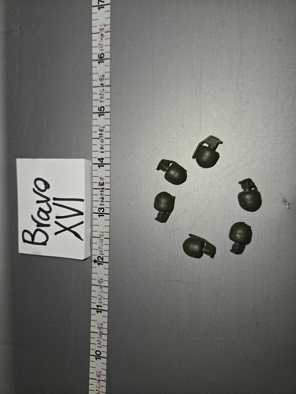 1/6 Scale Vietnam US Grenade Lot