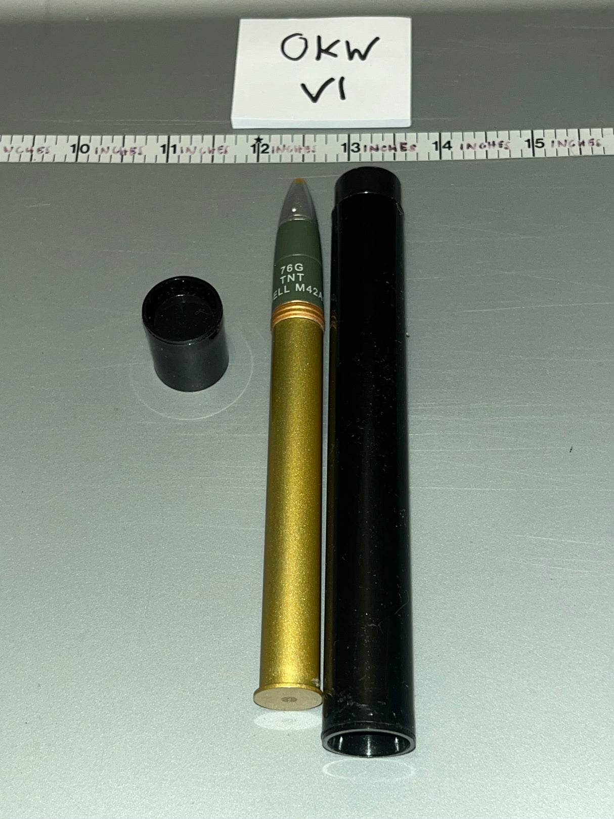 1:6 Scale WWII US Tanker 76mm Shell and Tube - Coon Ass Loader - Facepool