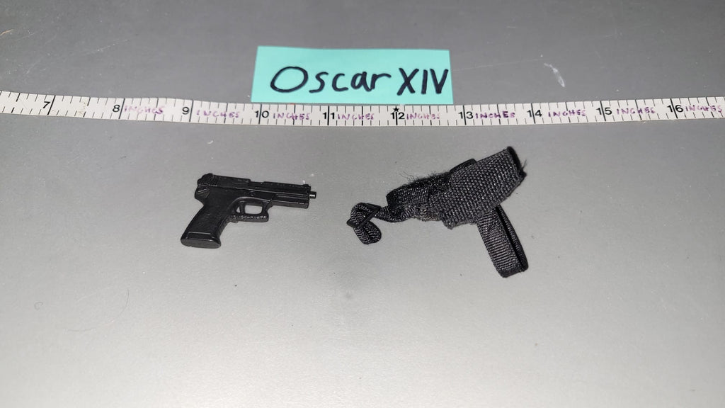 1/6 Modern Era Pistol and Holster