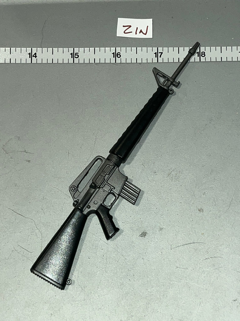 1:6 Scale Vietnam Era US M-16 Rifle