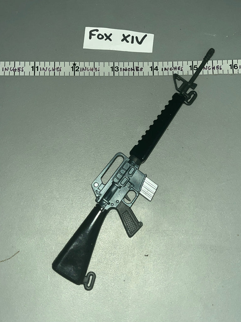 1:6 Scale Vietnam Era US M-16 Rifle