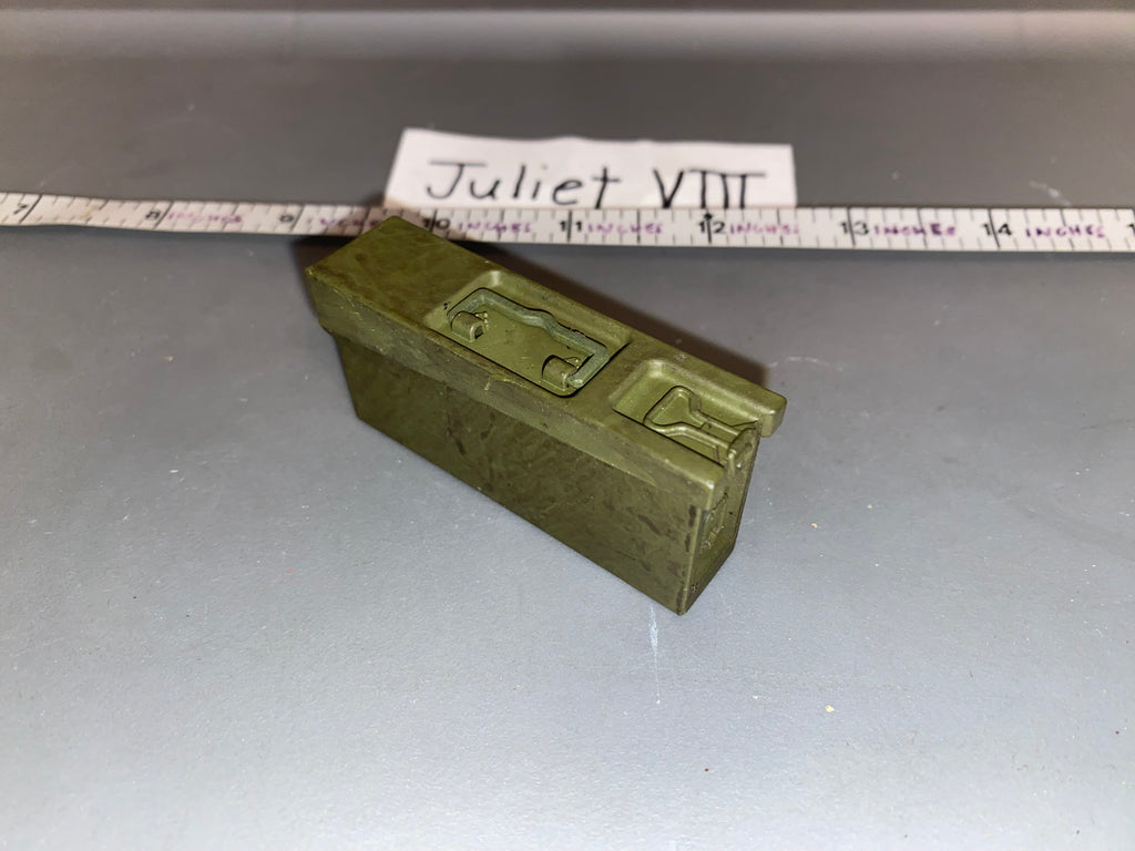 1/6 Scale WWII German Machine Gun Ammunition Can